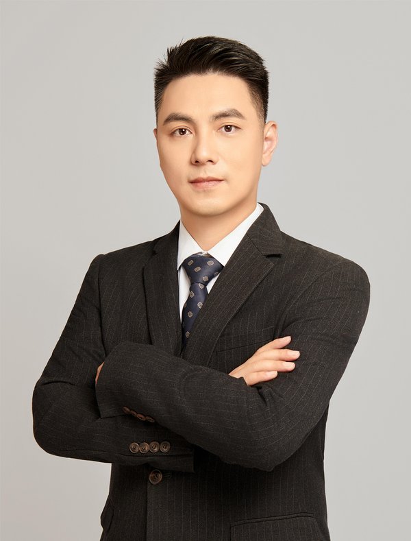 Yang LIU